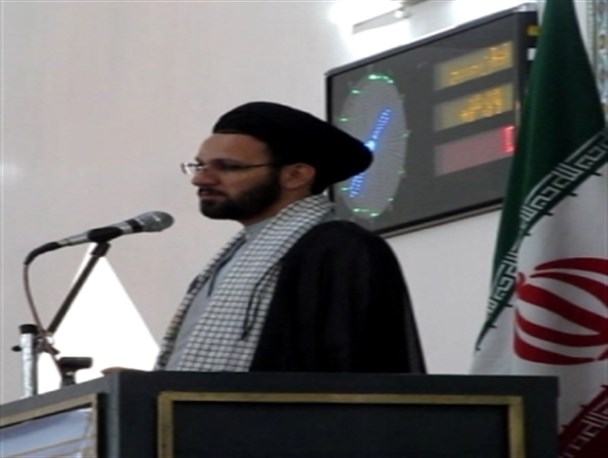 حضور مقتدارانه ملت ایران در همه صحنه‌ها؛ مردم وحدت و یکپارچگی خود را حفظ کنند