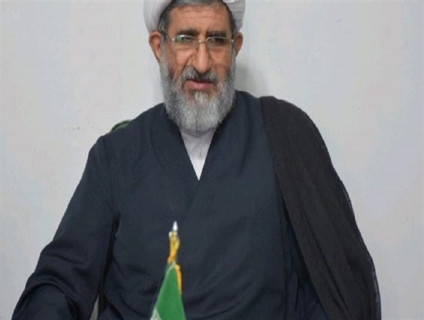 عذری برای عدم حضور مسئولان در نماز جمعه پذیرفتنی نیست