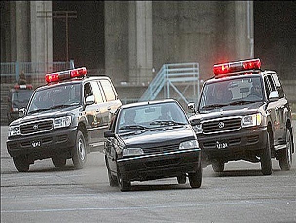 تعقیب و گریز پلیس یاسوج با دزدان پژو سوار