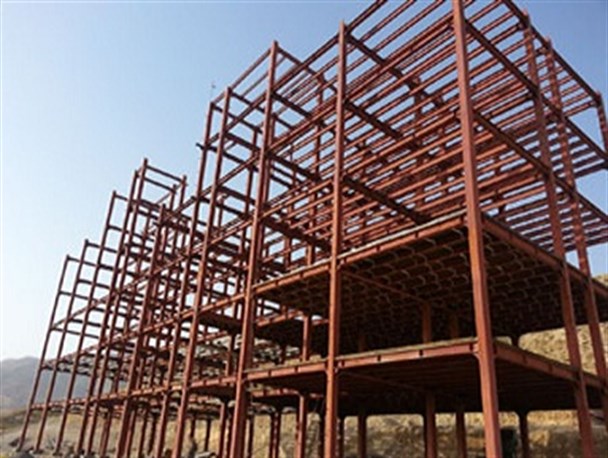 دی کلینیک درمانی شهرستان ملکشاهی نیمه کاره است