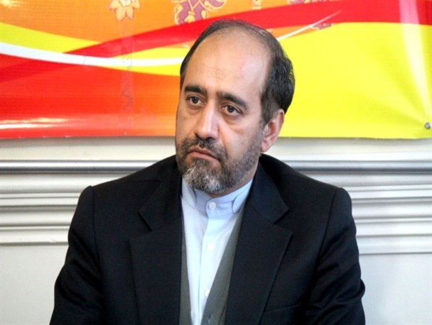 شهرستان اهر یکی از قطب‌های مهم میوه به خصوص سیب در آذربایجان شرقی است