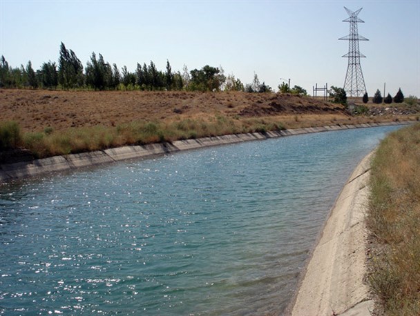 غرق شدن کودک 8 ساله در کانال آب ناحیه شهری مهرگان