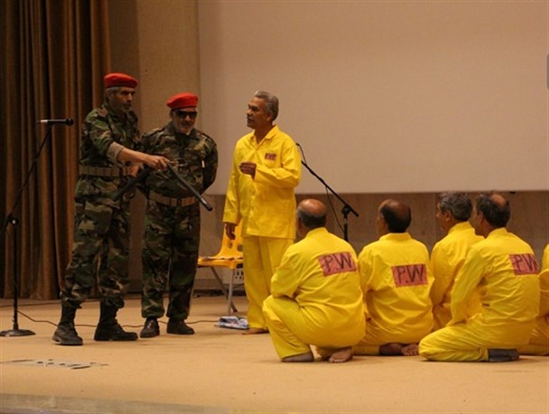 رونمایی از دو عنوان کتاب با موضوع ایثار و شهادت در شهرضا