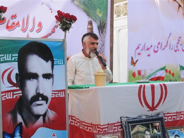 یادواره شهید آبروی محله و بزرگداشت شهید حججی در روستای زیراب