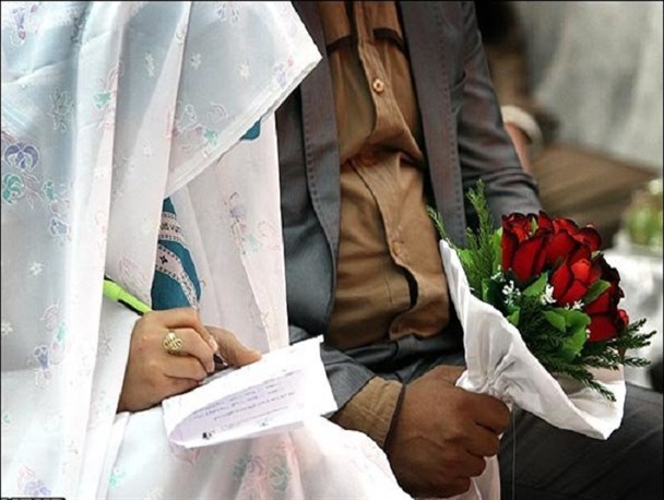 بررسی موانع و مشکلات ازدواج جوانان