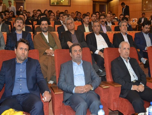 معرفی دستگاه های برتر کهگیلویه و بویراحمد با حضور معاون رییس جمهور+تصاویر