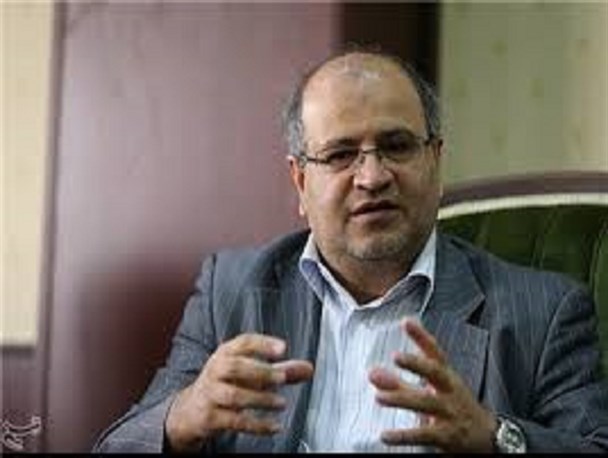 حوزه داروسازی پیشگام در عرصه نوآوری است / تاکید بر تغییر نگاه اقتصادی به داروخانه‌ها