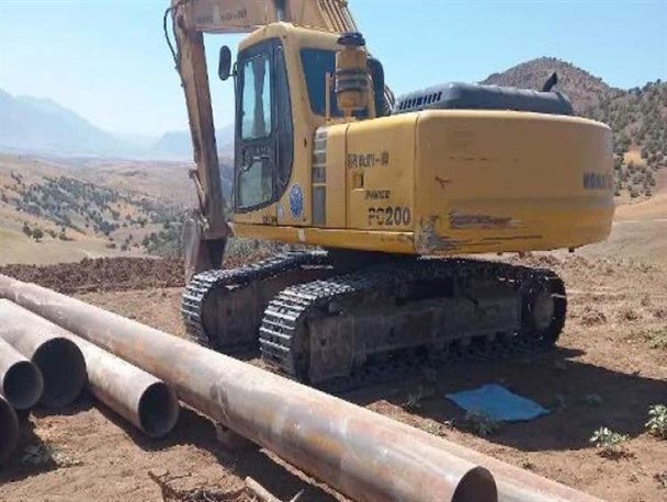 آغاز عملیات اجرایی شبکه آبیاری طرح عمومی روستای ''ده کهنه'' روگر