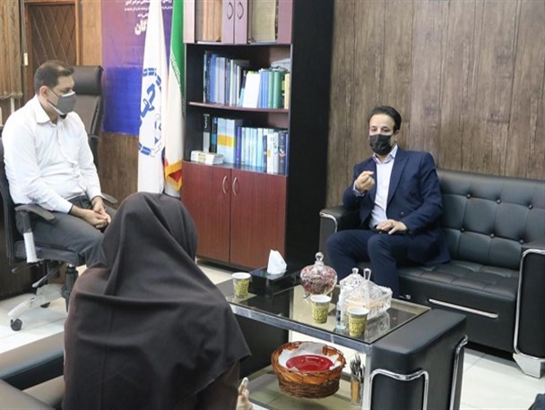 محلات باید به مراکز کارآفرینی تبدیل و برای آن‌ها برندسازی شود