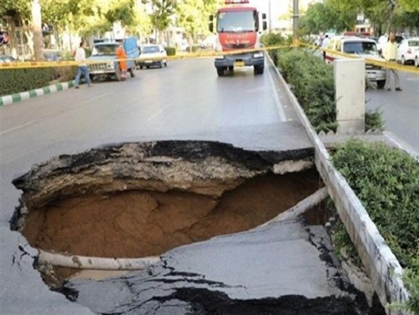 عامل ۲۰ درصد فرونشست‌های شهر یزد فرسوده بودن شبکه فاضلاب است