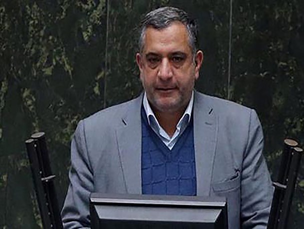 مهمترین دلیل کمبود دارو در بازار کمبود تولید است/ گزارشاتی حاکی از کمبود ۴۰۰ قلم دارو در کشور وجود دارد