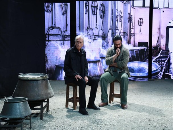 سریال ماهچراغ از شبکه پنج سیما پخش می شود