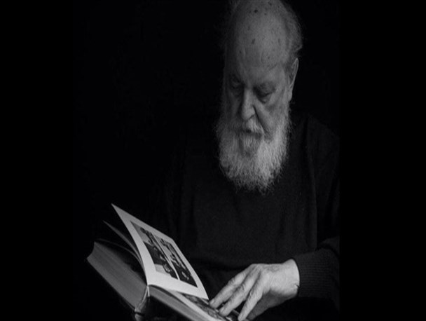 پیکر هوشنگ ابتهاج جمعه چهارم شهریور  تشییع می شود