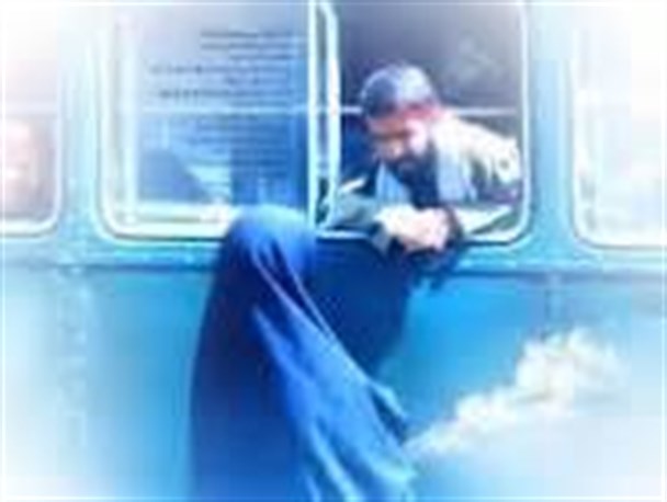 حک شد میان قصه ما ردپای جنگ/ یک مرد و یک چفیه و یک ساک سبزرنگ