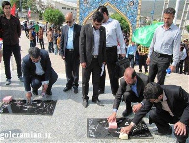 تجدید میثاق دانش آموزان رامیانی با آرمانهای شهدای 8 سال دفاع مقدس