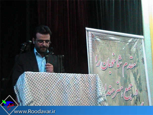 آغاز جشنواره فیلم مقاومت در تویسرکان/پخش فیلم های مقاومت در ۴۱۲ شهر کشور