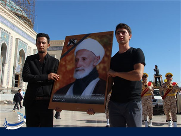 تشییع پیکر آیت الله محمد رضا آدینه وند و شهید سید محمد موسوی در قم + تصاویر