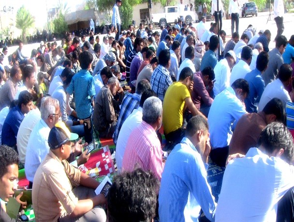 گزارش تصویری از مراسم روز عرفه در میناب