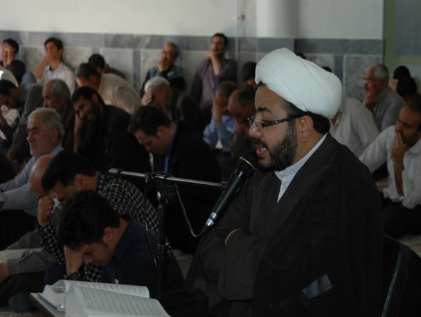 دعای پرفیض عرفه در بن برگزار شد