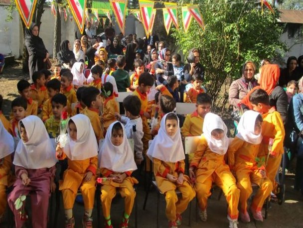 جشن غنچه ها در مهدکودک و آمادگی عصمت سیاهکل برگزار شد+گزارش تصویری