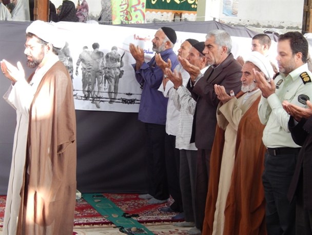 اقامه نماز عید قربان  در ماهنشان به روایت تصویر