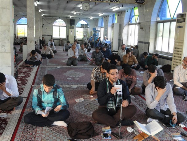 نوای روح بخش دعای عرفه در خمام طنین انداز شد+ تصاویر