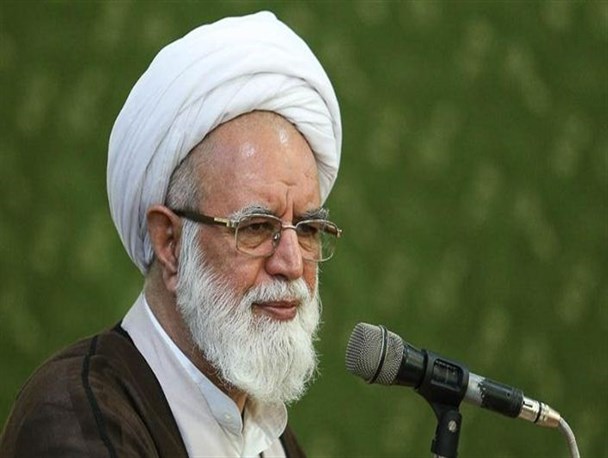 امروز کشورمان به برکت 8 سال دفاع مقدس حرف اول را در جهان می‌زند/ زمزمه عدم نیاز به قدرت دفاعی کاری غلط و تحلیلی خطرناک است