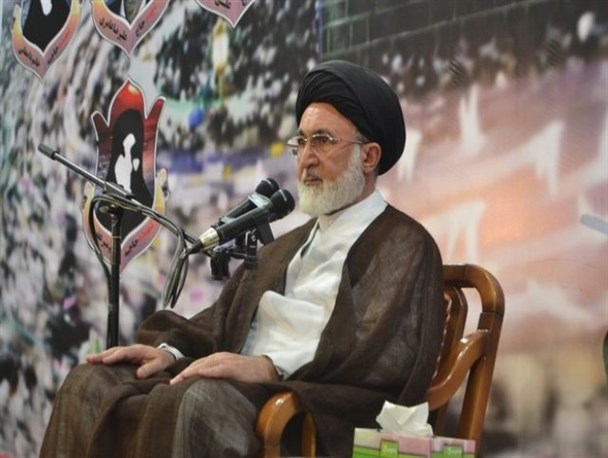 عربستان تاب تحمل اسلام انقلابی را ندارد/ قدرت عربستان در منطقه افول پیدا کرده است