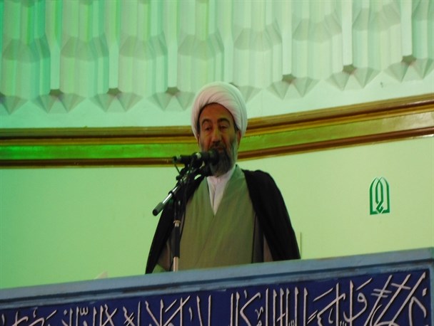 بعضی ها در ایران سینه چاک می دهند تا با آمریکایی ها مذاکره کنیم