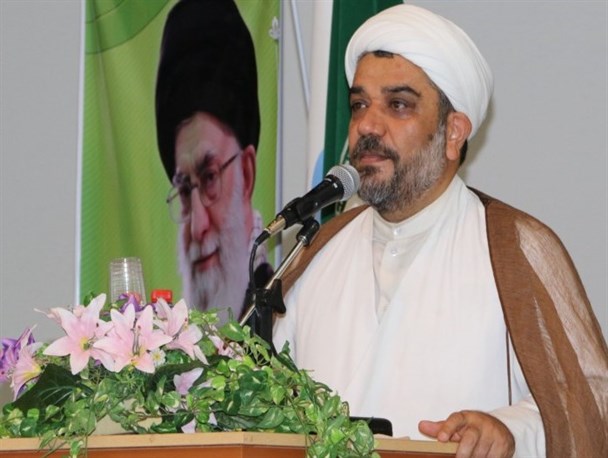 حقایق دفاع مقدس در دانشگاه و مدرسه تبیین شود
