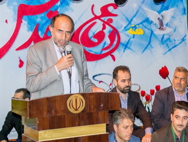امروز نیاز جامعه بازگشت به روحیه رزمندگان در دوران دفاع مقدس است