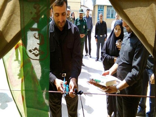 نمایشگاه «یاد شهدا» در دانشگاه پیام نور فرمهین افتتاح شد + تصویر