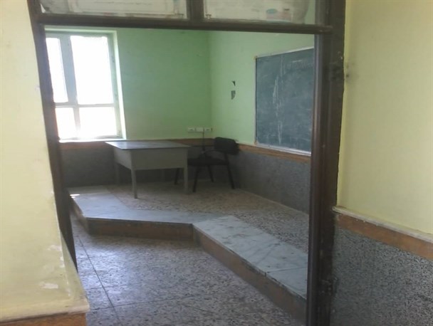 مدرسه ای فاقد امکانات آموزشی در بشاگرد/ ۳۰۰ دانش آموز روستای کوه حیدر از تحصیل باز ماندند+تصاویر