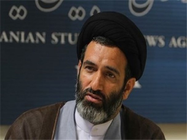 پایبندی نسل جدید به آرمان‌های دفاع مقدس؛ محکم‌تر از قبل/حذف نام شهدا خیانت به ملت است