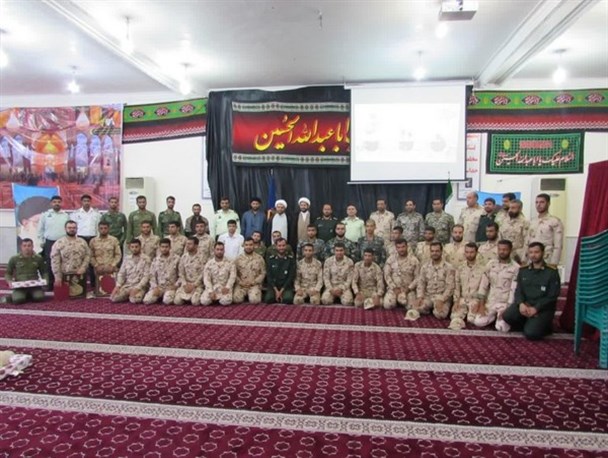 سربازان نمونه نیروهای مسلح کنگان تجلیل شدند+ تصویر