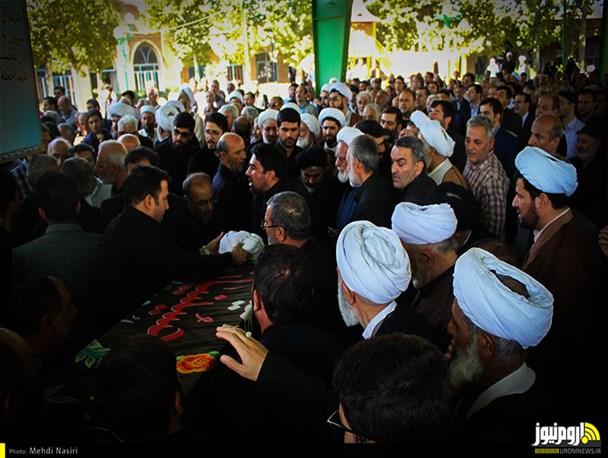 تشییع پیکر حجت الاسلام «ملکی لک» در ارومیه