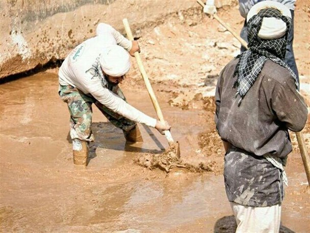 36 گروه جهادی از یزد در مناطق سیل‌زده حضور یافتند/ پرداخت پنج میلیارد تومان تسهیلات اقتصاد مقاومتی به متقاضیان یزدی