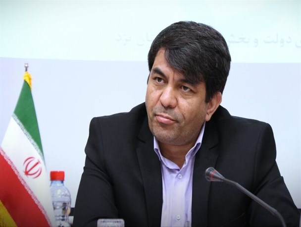 ضرورت سامان یافتن اقدامات و برنامه‌های تشویقی برای کاهش استفاده از خودرو