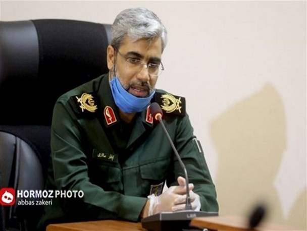 عمده فرماندهان دفاع مقدس، جوانان بودند/ مقام معظم رهبری نگاهی بر مبنای جوان‌گرایی دارند
