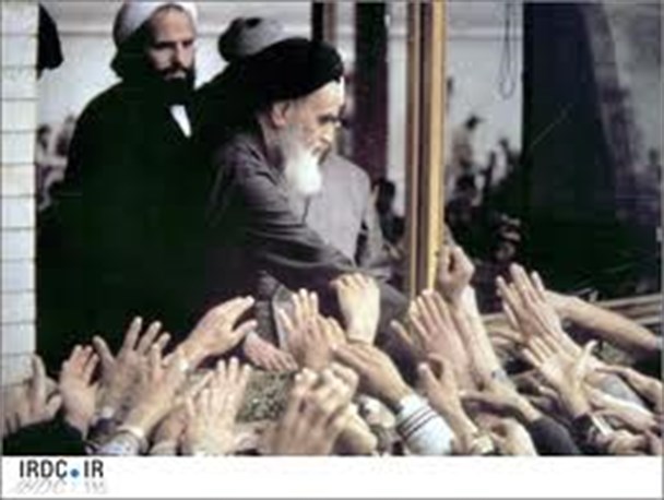 مرزی میان هنر انقلابی و هنر انقلابی غیرانقلابی