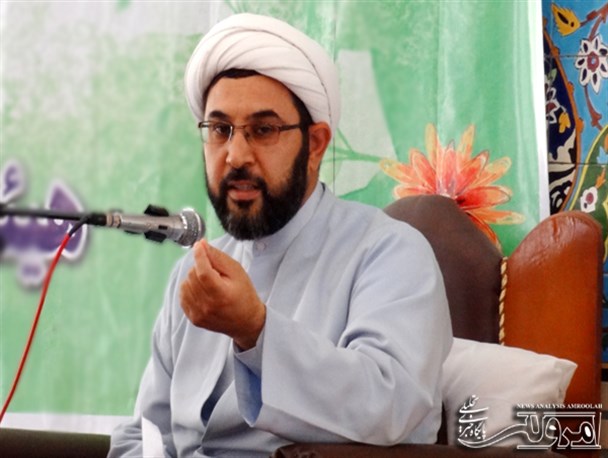 آل سعود با دستور حکم اعدام شیخ نمر ضربه مهلکی را به خود زده است/ شهر کوبانی به مظهر مقاومت مردم علیه داعش تبدیل شده