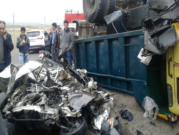 حادثه رانندگی در محور مشگین‌شهر- اهر یک کشته برجای گذاشت+تصاویر