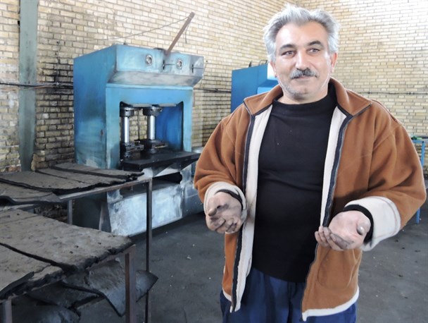 اگر این واحد تولیدی راه بیفتد 100 نفر مشغول به کار می شوند/هیچ اقدام عملی از سال 94 توسط مسئولان مشاهده نکرده‌ام