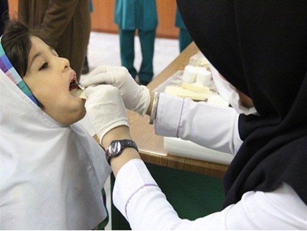 450 هزار دانش‌آموز مشهدی تحت پوشش «طرح ارتقا سلامت بهداشت دهان و دندان» قرار گرفتند