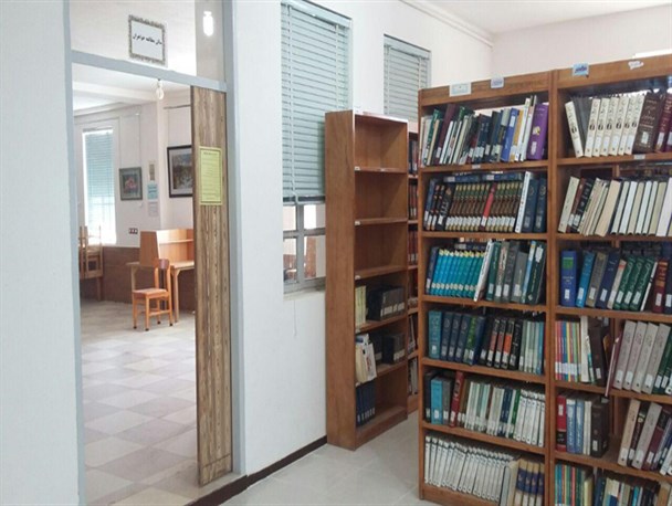 کتابخانه عمومی خرامه فعالیت مجدد خود را آغاز کرد