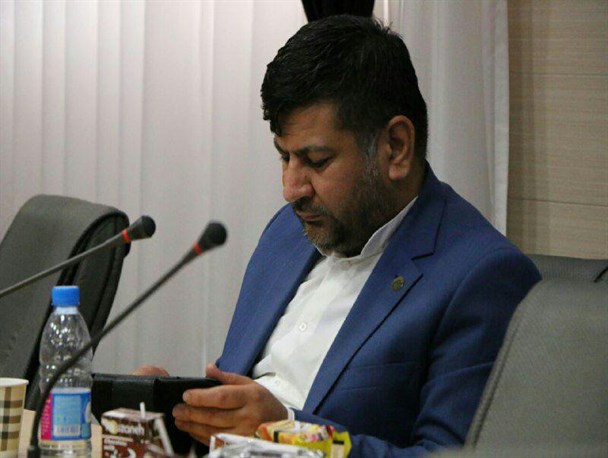 توجه به حوزه سواد فضای مجازی رهبر معظم انقلاب است/ سطح سواد فضای مجازی  والدین و فرزندان اختلاف فاحشی دارد
