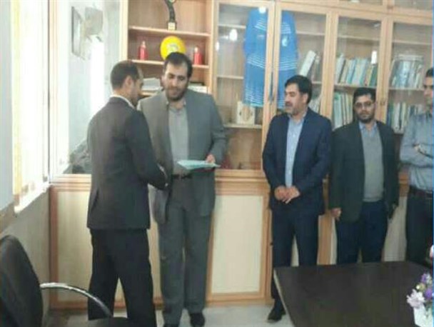 انتصاب بی سر و صدای رئیس ورزش و جوانان پارس آباد + عکس