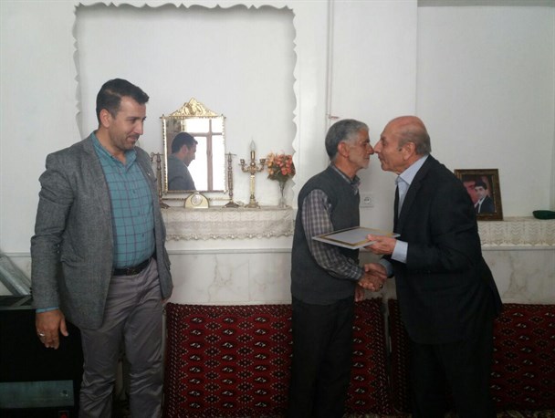 دیدار مسئول کانون بازنشستگان تربیت بدنی استان با پیشکسوت ورزش سرخه+ عکس