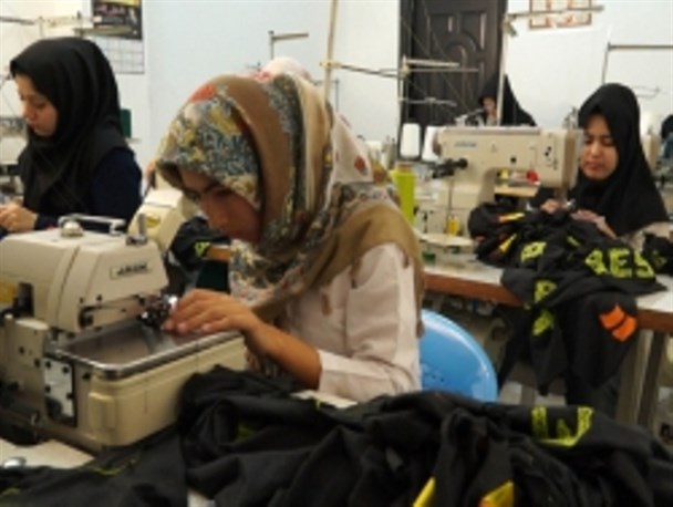 طرح ملی تولید پوشاک در روستاهای اردبیل راه اندازی می شود