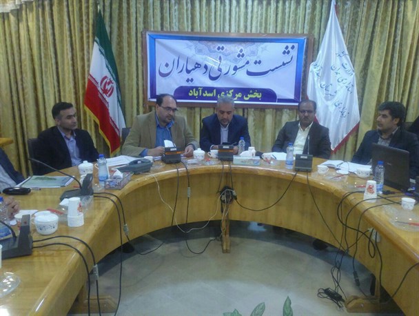 لزوم سکونت دهیاران در روستای محل خدمت/عملیاتی کردن گام دوم انقلاب نیازمند تغییر نگاه است